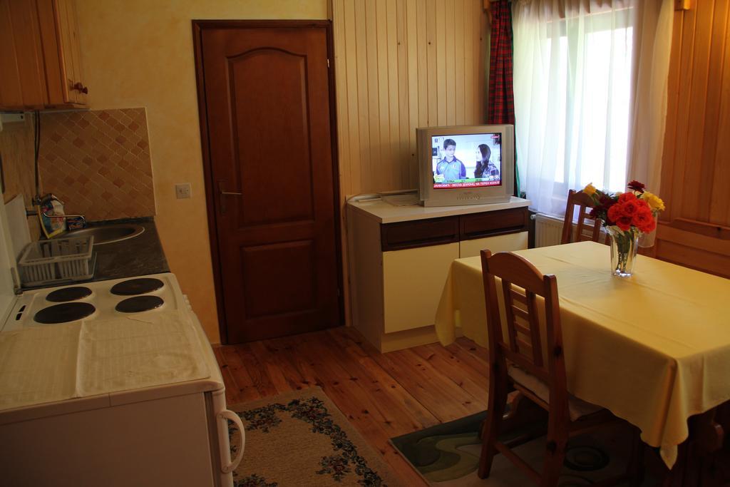 Apartmani U Borovoj Sumi ซลาตีบอร์ ห้อง รูปภาพ